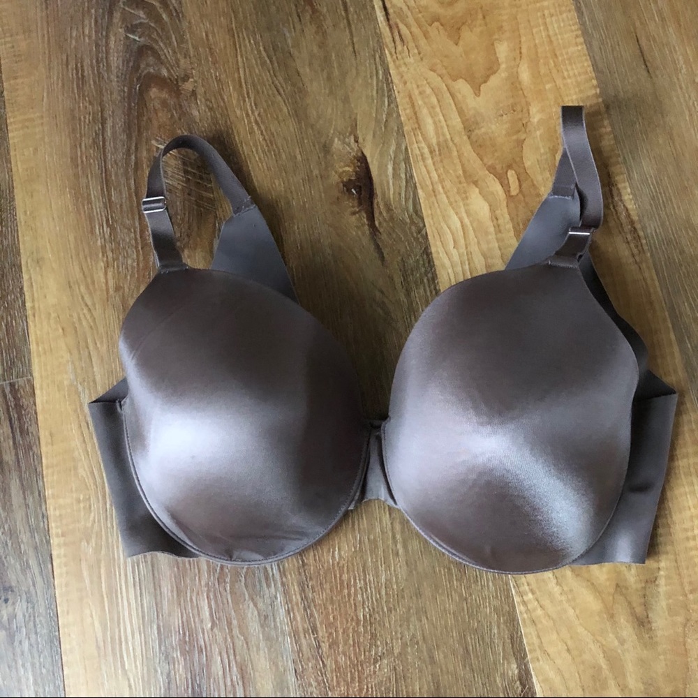 Soma Vanishing Back Bra 38DD in Mochaccino